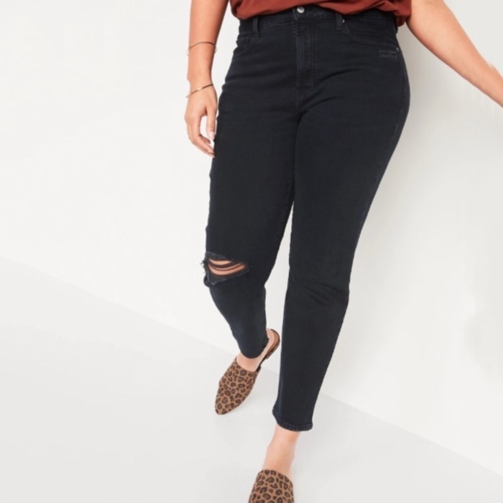 NWT Old Navy High Rise OG Straight Leg Distressed Jeans In Black